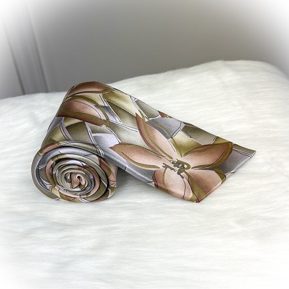 💕Absolutely Stunning Floral Jerry Garcia Mens Silk Necktie💕 - Picture 10 of 13